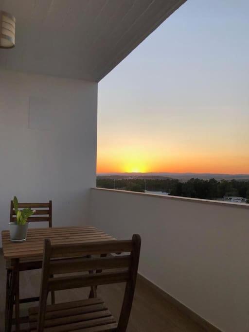 Apartamento T2 Montegordo A 500 M Da Praia Monte Gordo Ngoại thất bức ảnh